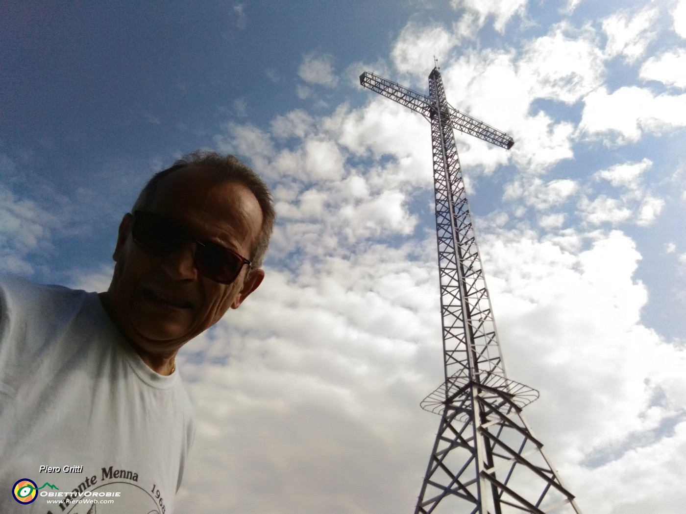 61 Alla croce del Monte Zucco (1232 m).jpg